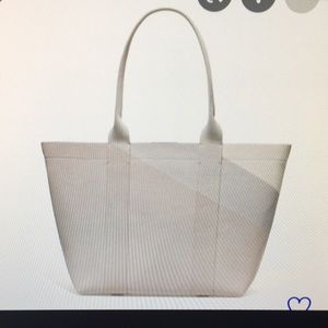 Rothy’s Essential Tote